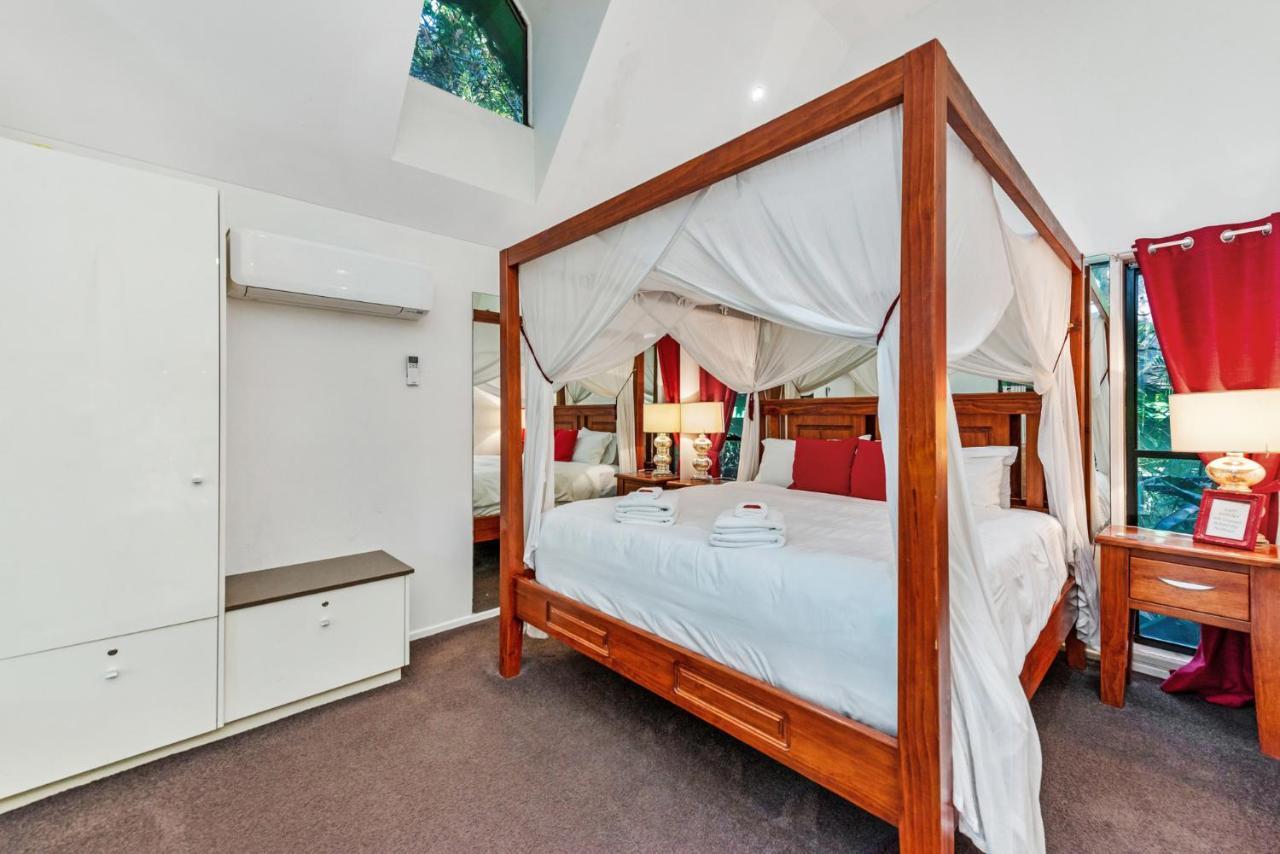 Chalet On Gallery Walk - King Bed, Spa, Fireplace, Wifi & Netflix, Linger A While Mount Tamborine Extérieur photo