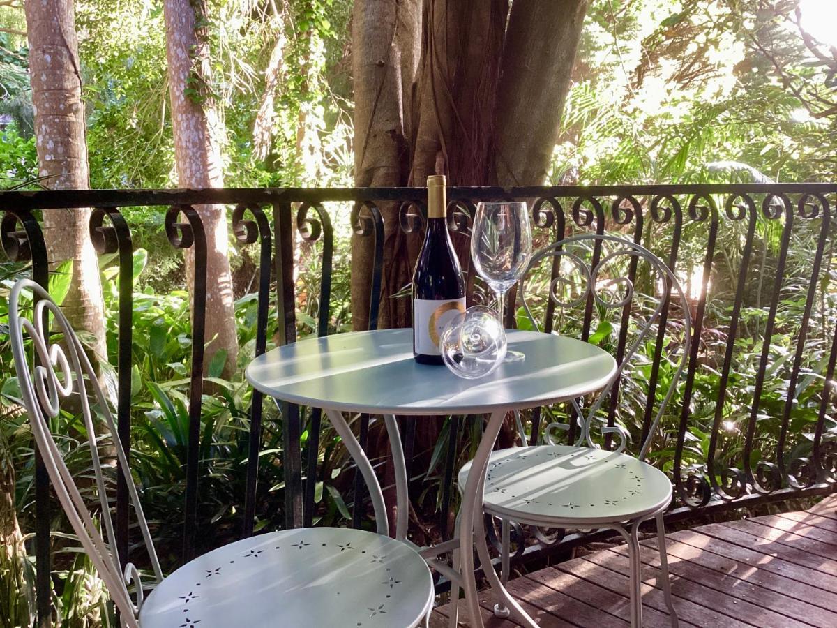 Chalet On Gallery Walk - King Bed, Spa, Fireplace, Wifi & Netflix, Linger A While Mount Tamborine Extérieur photo